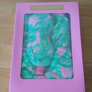 Lilly Pulitzer Paradise Travel Set